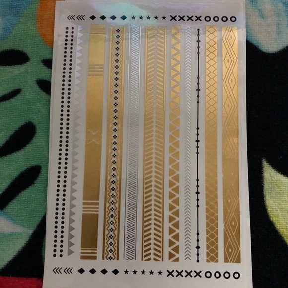 Temporary Tattoos - Picture 4 of 5